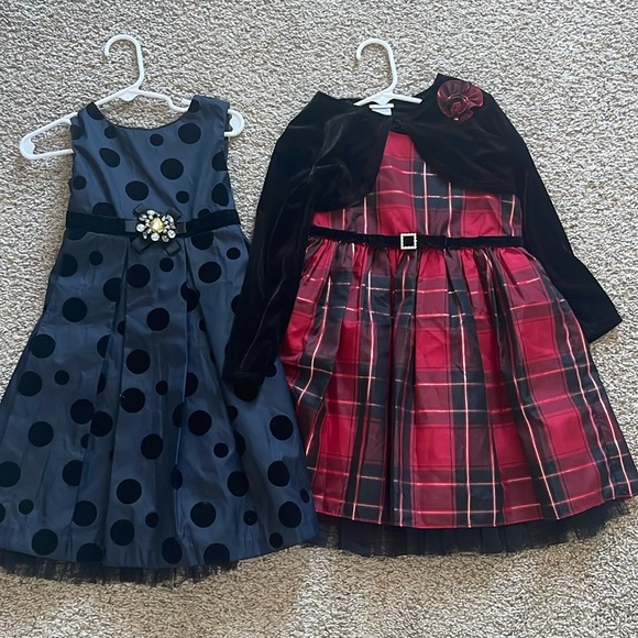 Pippa & Julie Other - 4T holiday dresses 🎄